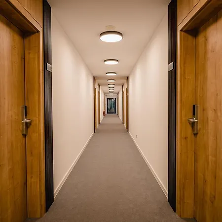 Garni Dock Hotel 3*