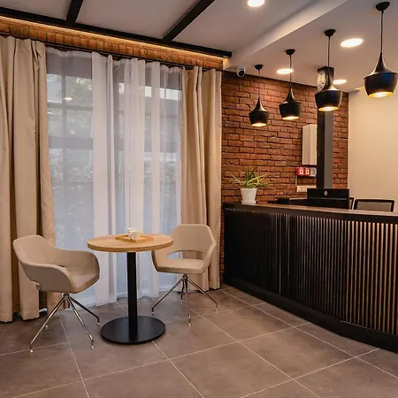 Otel Garni Dock