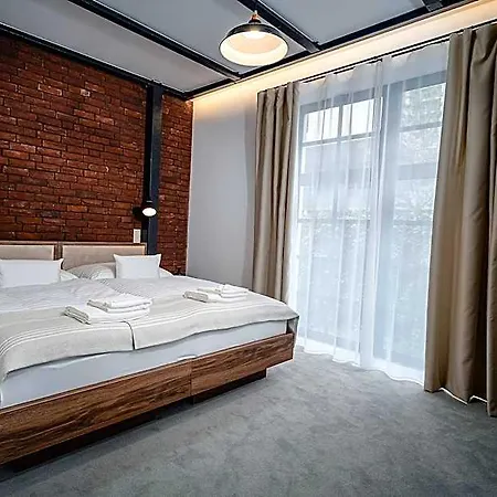 Otel Garni Dock