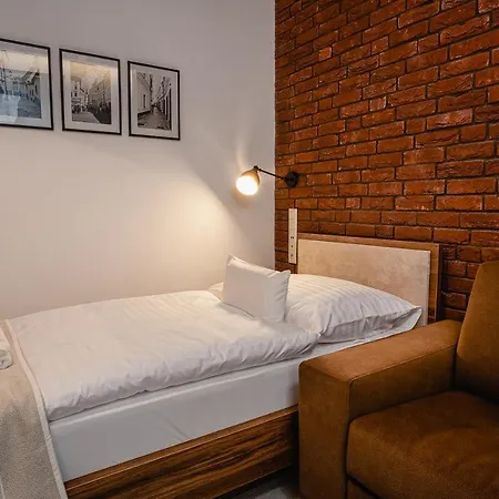 Garni Dock 3* Bratislava